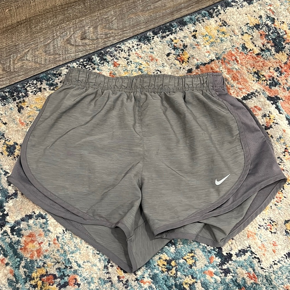 grey nike dry fit shorts